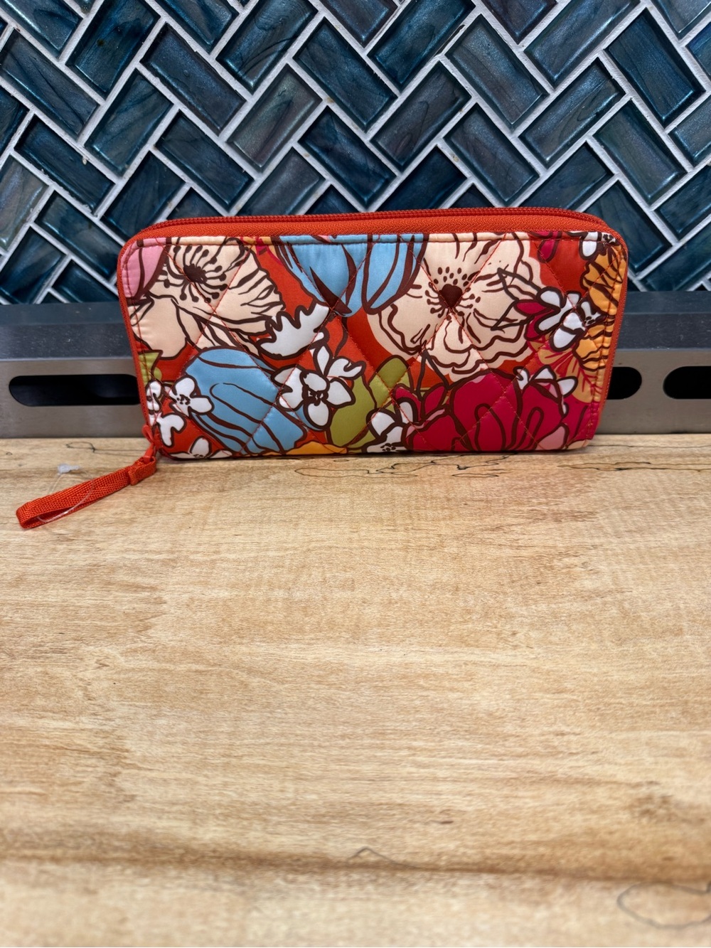 Vera Bradley Red Multicolor Floral Zip Wallet